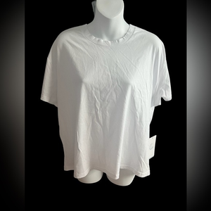 Calme NWT White‎ Short Sleeve Scoop Neck Tee size large